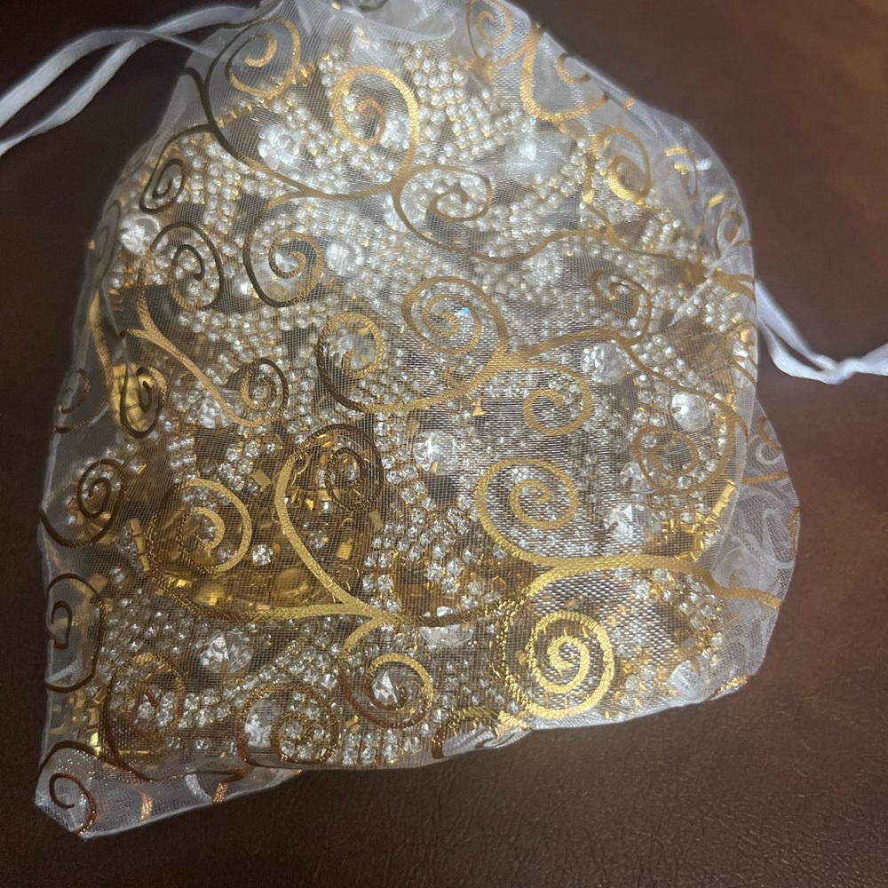 Body accessories - Picture 3 of 6